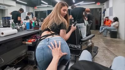 Apalpou a bunduda da faxineira gostosa e te encheu de rola na buceta carnuda
