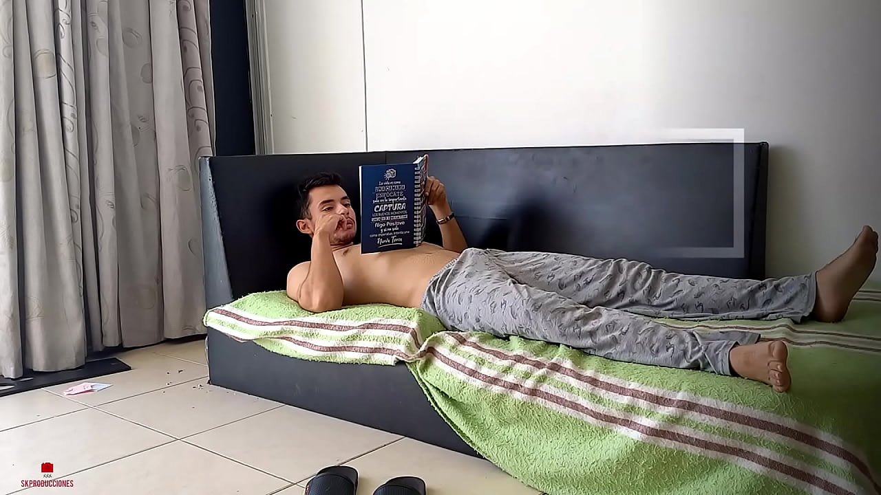 Delícia de boquete dessa cachorra meia irmã até ficar gozadinha na putaria - Boquete