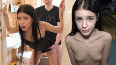 Novinha famosa do tik tok começando putaria no banheiro e acabando gozada no quarto