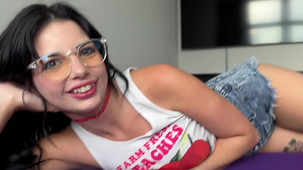 Peituda fazendo teste de atriz porno Peituda fazendo teste de atriz porno - Peitudas