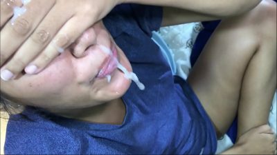 Sexo no pelo com a latina amadora e gozada facial bem quentinha na cara