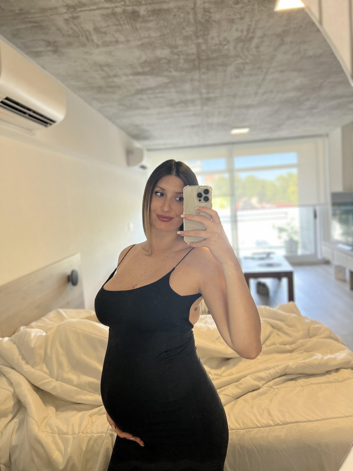 Loira grávida pelada mostrando que uma futura mamãe também saber ser muito sexy #230506